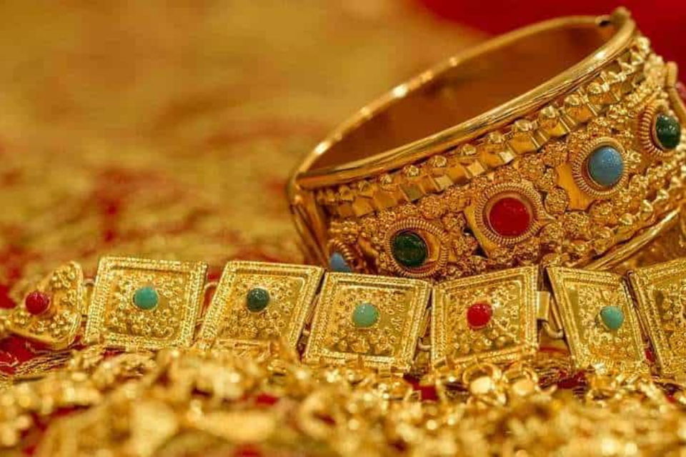 Quick Cash: Selling Gold In Rajajinagar Made Easy